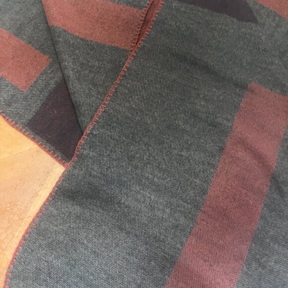 Blanket Scarf/Shawl - Picture 5 of 6